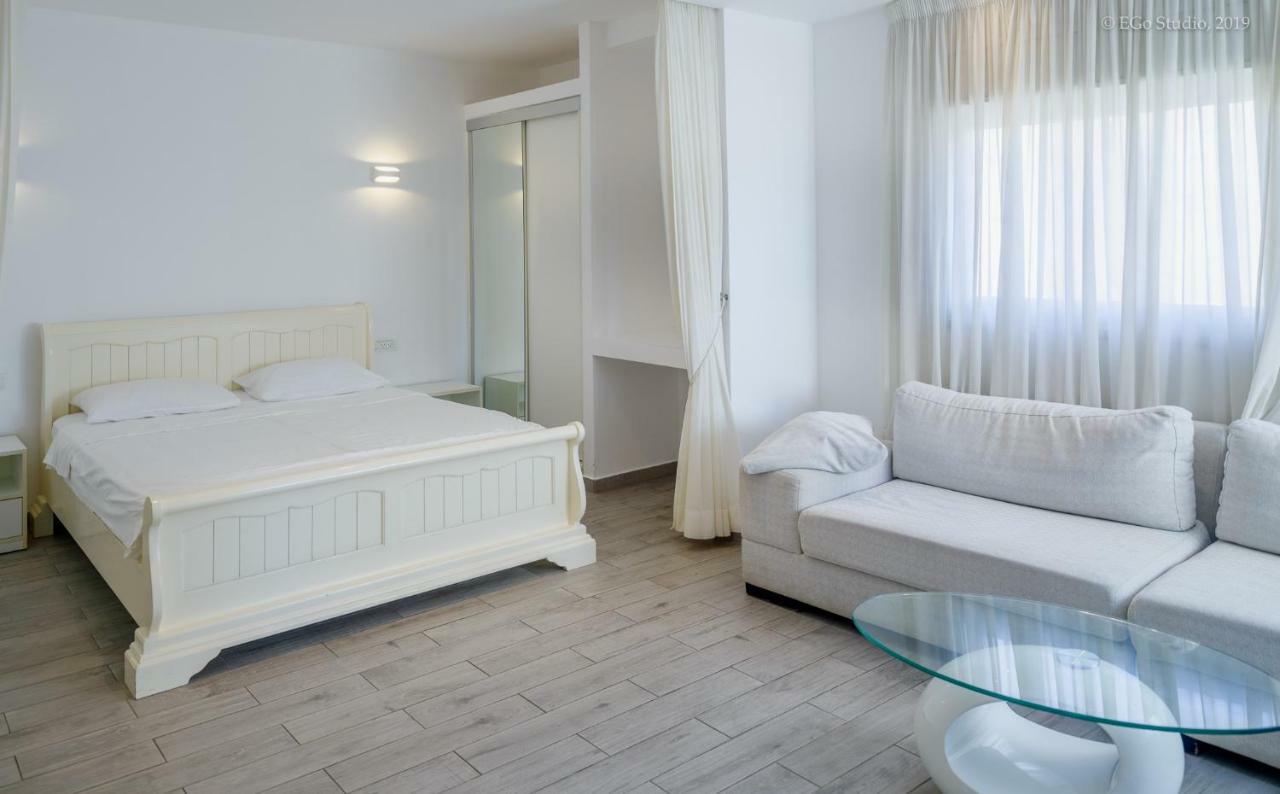 Royal Lea Apartmens เนทันยา ภายนอก รูปภาพ