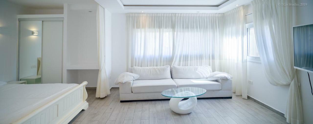 Royal Lea Apartmens เนทันยา ภายนอก รูปภาพ
