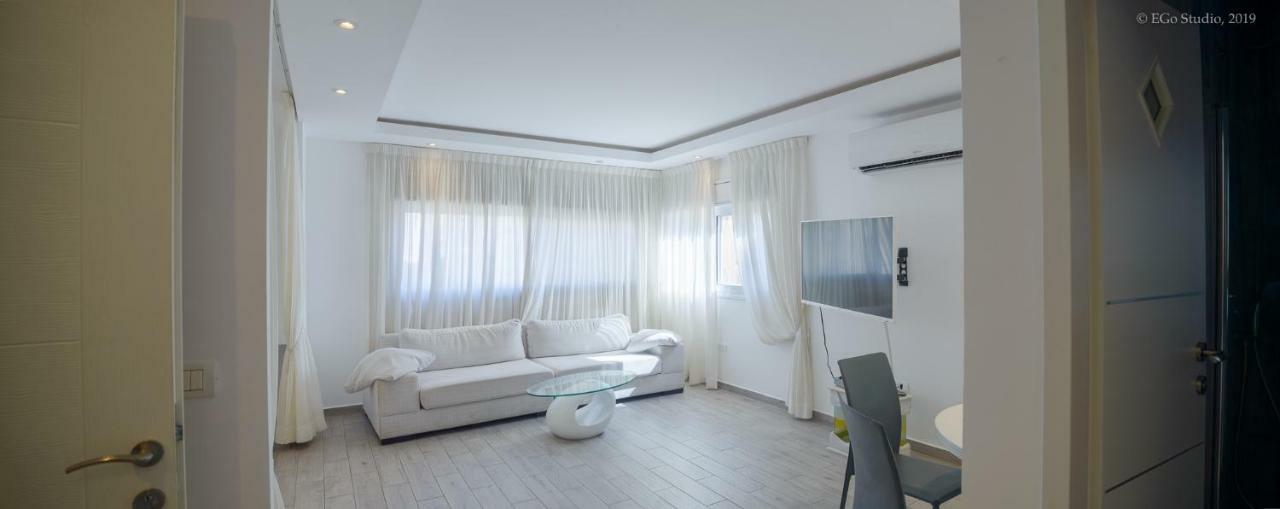 Royal Lea Apartmens เนทันยา ภายนอก รูปภาพ