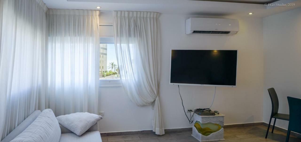 Royal Lea Apartmens เนทันยา ภายนอก รูปภาพ